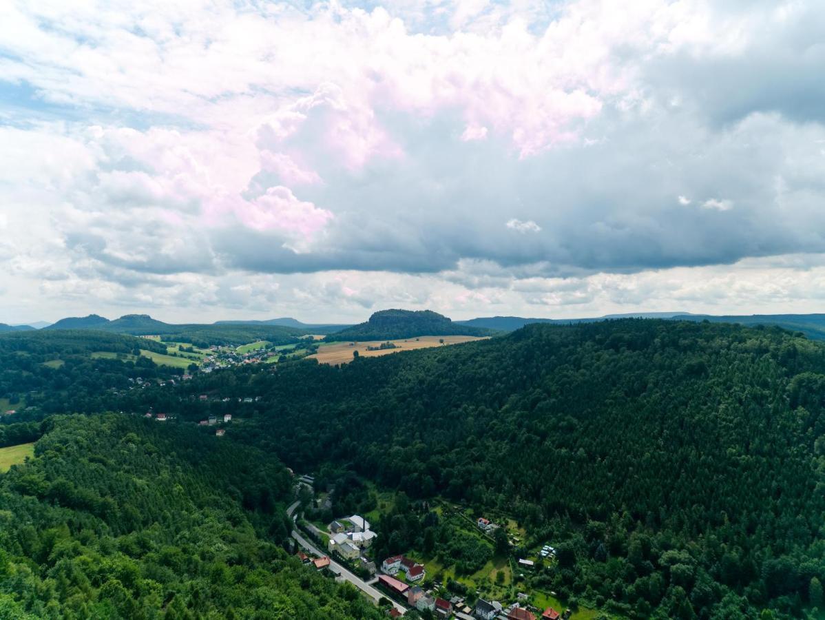 Hotel Albrechtshof Gohrisch Екстериор снимка